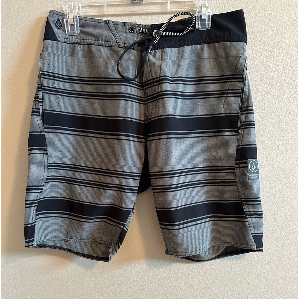 Volcom Mod-Tech Swim Shorts - image 1